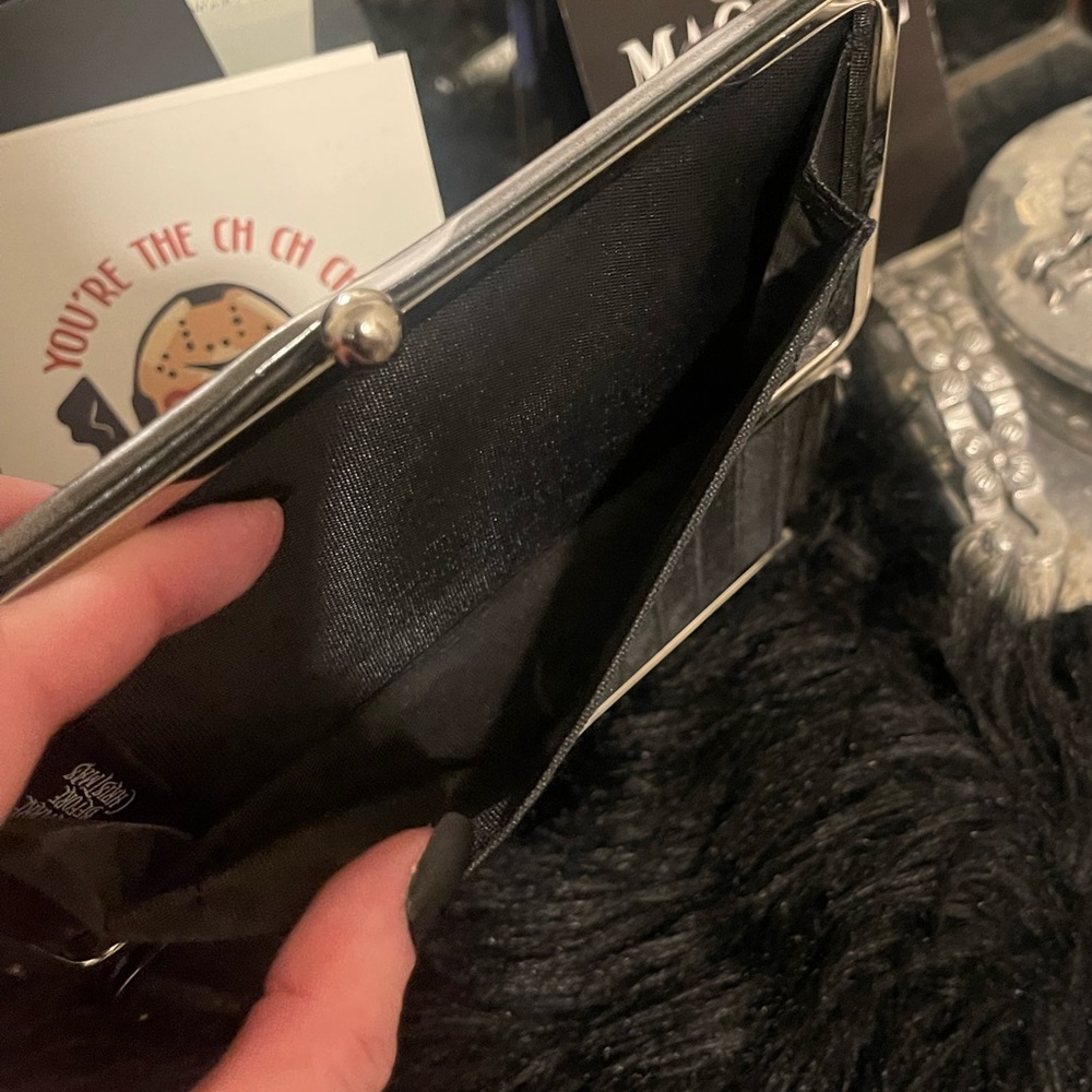 Disney’s The Nightmare Before Christmas Clasp Wallet - Picture 2 of 9